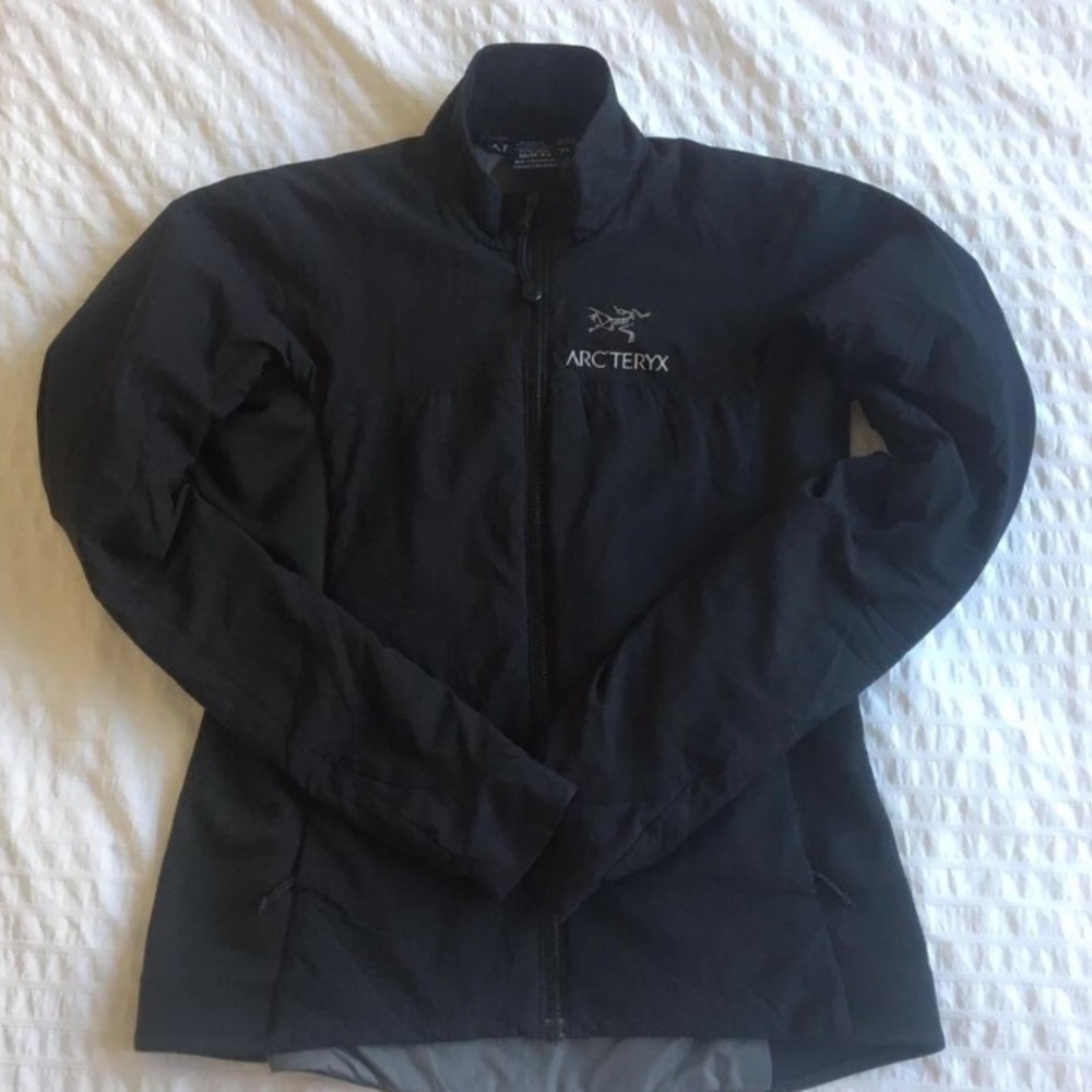 Arcteryx atom LT jacket XS black